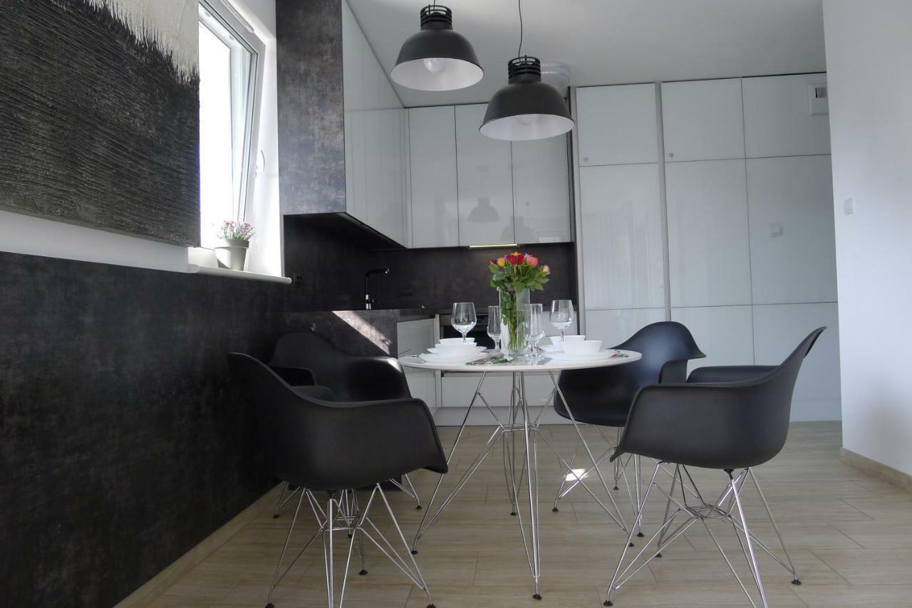 Impresja 42 Apartament Z Garazem コウォブジェク エクステリア 写真