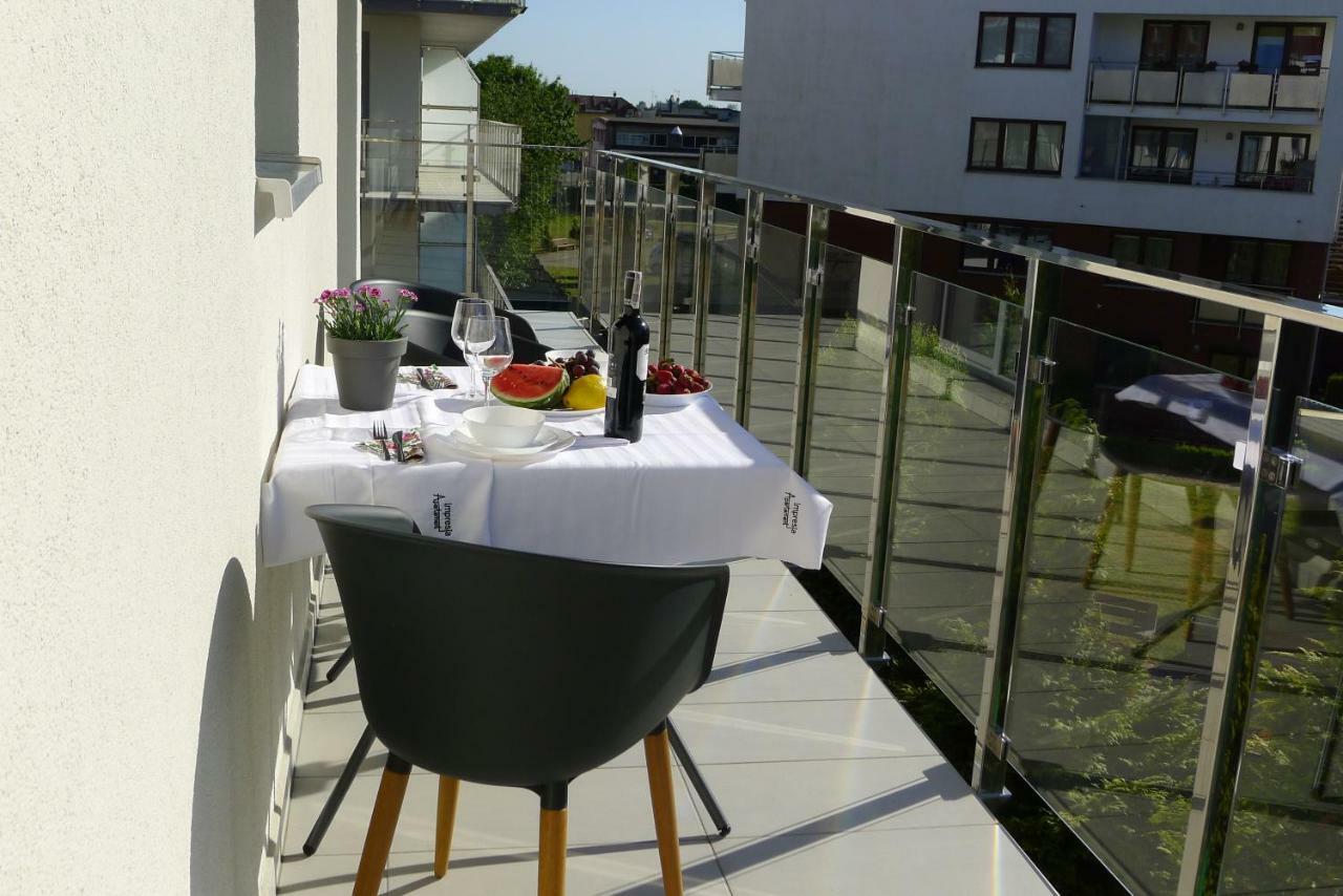 Impresja 42 Apartament Z Garazem コウォブジェク エクステリア 写真
