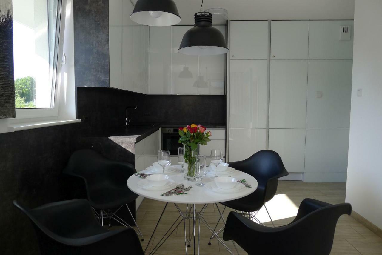 Impresja 42 Apartament Z Garazem コウォブジェク エクステリア 写真