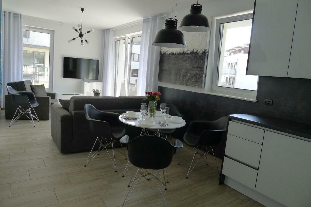 Impresja 42 Apartament Z Garazem コウォブジェク エクステリア 写真