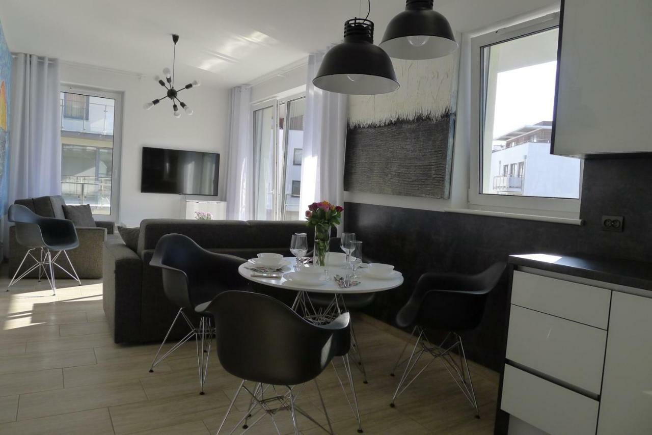 Impresja 42 Apartament Z Garazem コウォブジェク エクステリア 写真